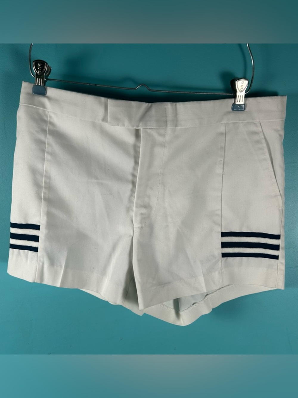 Vintage Men’s White Tennis Shorts with Navy Stripes